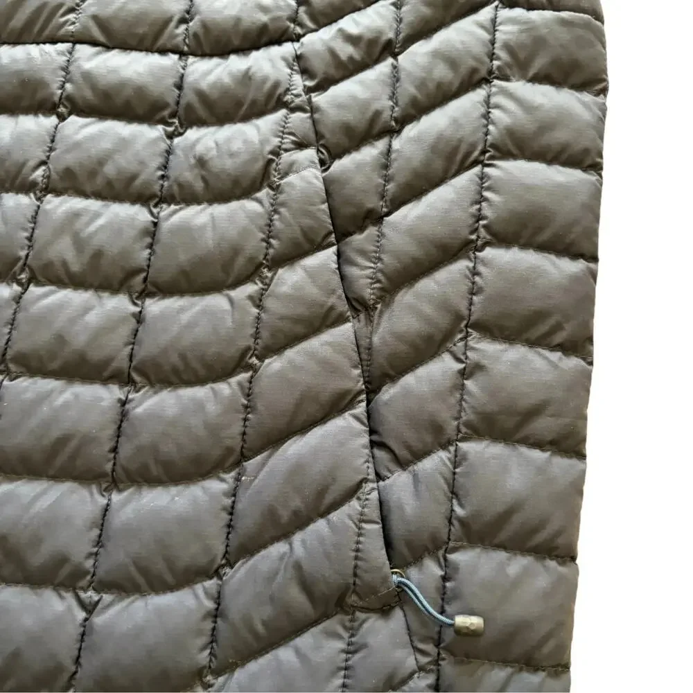 The North Face TThermoBall Vest Mens Large Navy Blue Quilted Insulated Full Zip